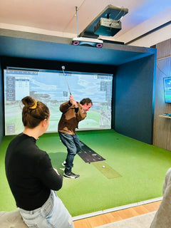 HOSS PREMIUM GOLF SIMULATOR 2-3 Golfers