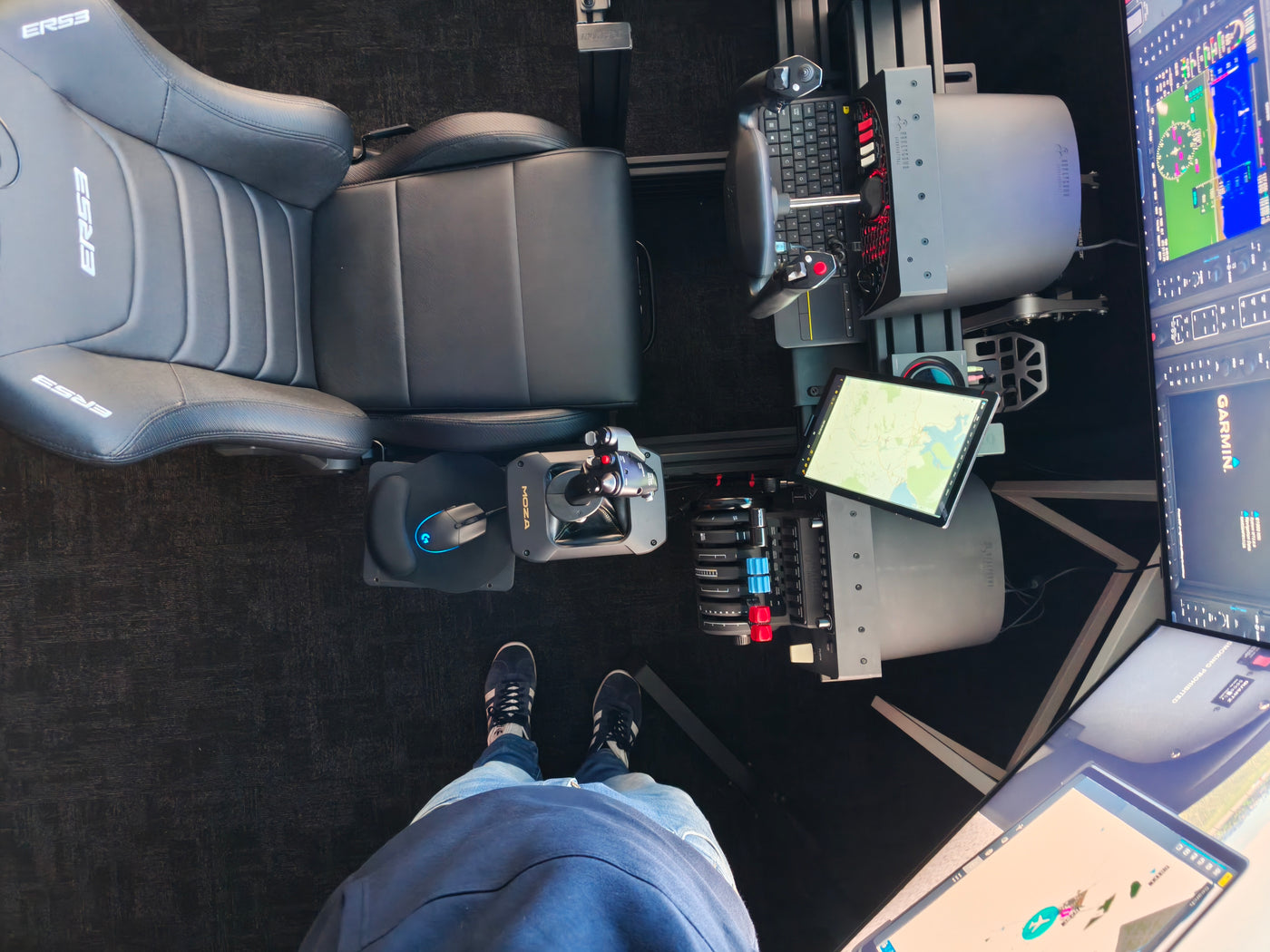 PLATINUM FLIGHT SIMULATOR