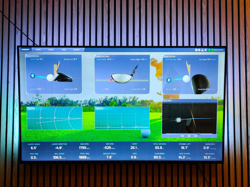 HOSS PREMIUM GOLF SIMULATOR - 1 Golfer